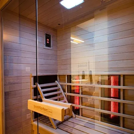 Appartement Avec Sauna Au Pied De La Citadelle Besancon Exterior photo