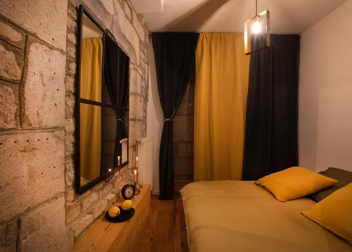 Appartement Avec Sauna Au Pied De La Citadelle